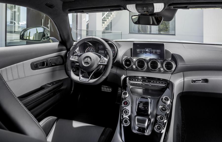  Mercedes-AMG GT 2014 года  (фото 33 из 139)
